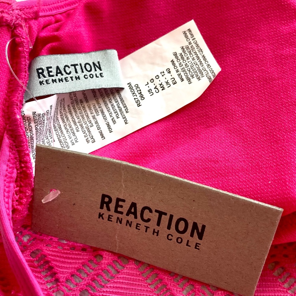 NWT Kenneth Cole Reaction Cutout One-Piece - Picture 2 of 6